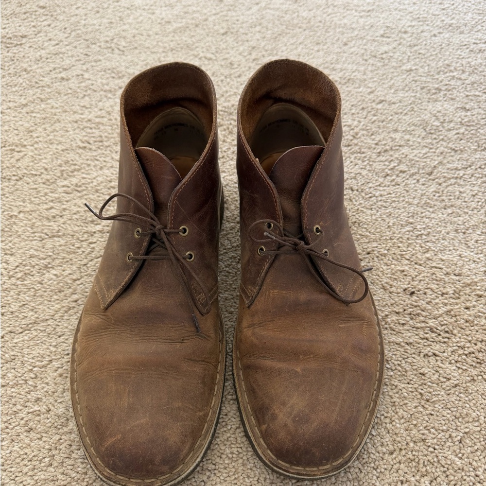 Clarks Brown Leather Chukka Boots men’s 11.5